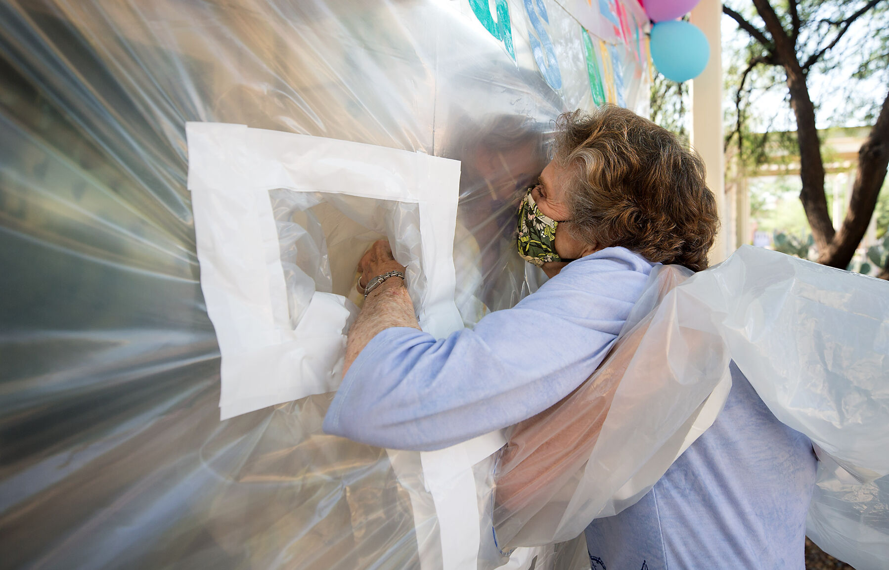 Fave Five #5: Hug Tunnel